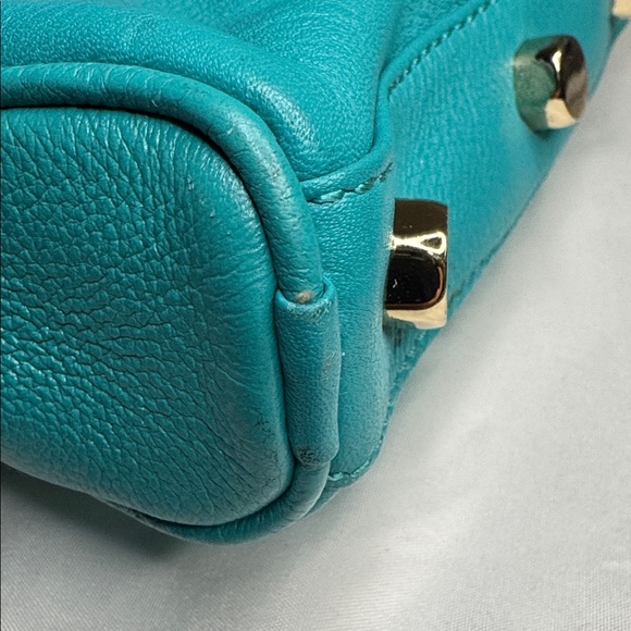 Rebecca Minkoff Aqua Crossbody Bag Gold Chain Strap - Picture 8 of 9